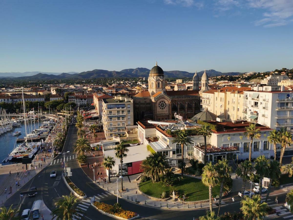 Villa Esterel Saint-Raphael  Bagian luar foto